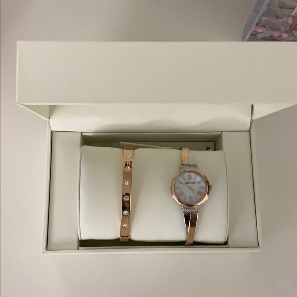 Anne Klein Jewelry Box Set